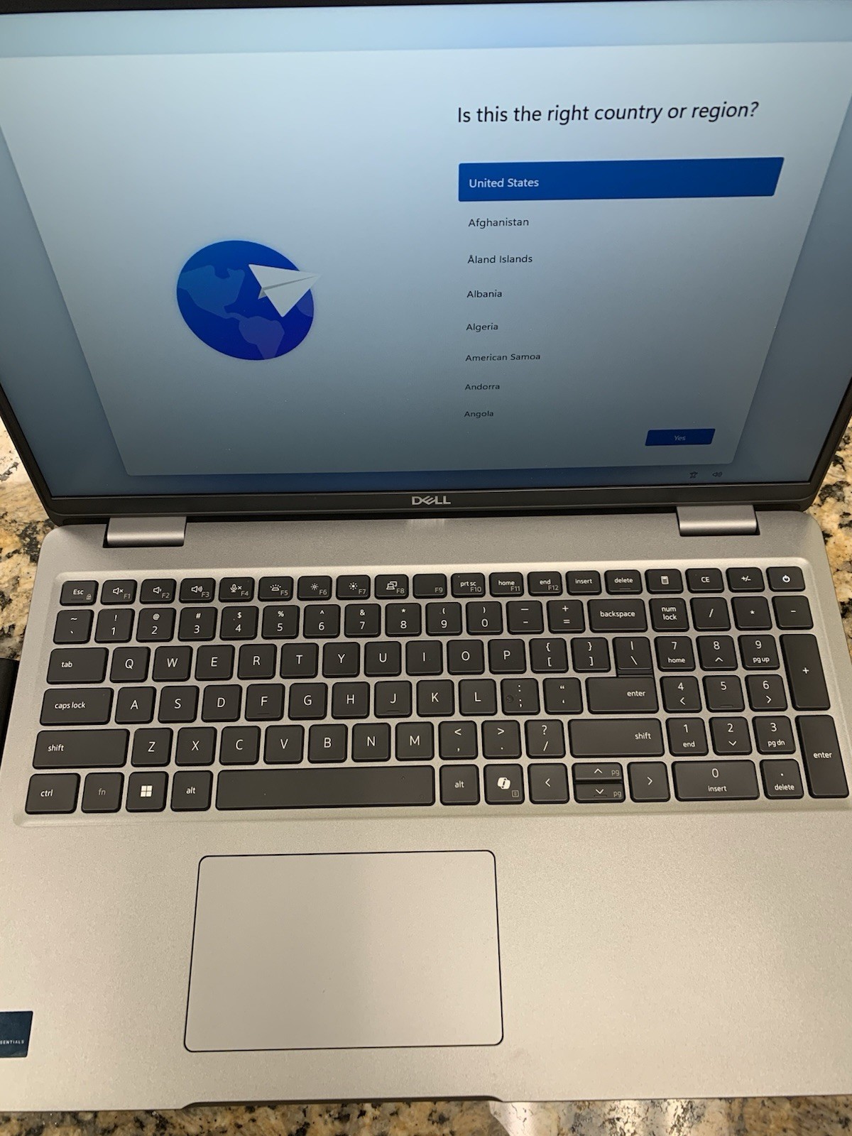 Dell Precision 3591 15.6″ FHD Ultra 7-155H 16GB 512GB SSD RTX 500 Ref#44568-1 JC