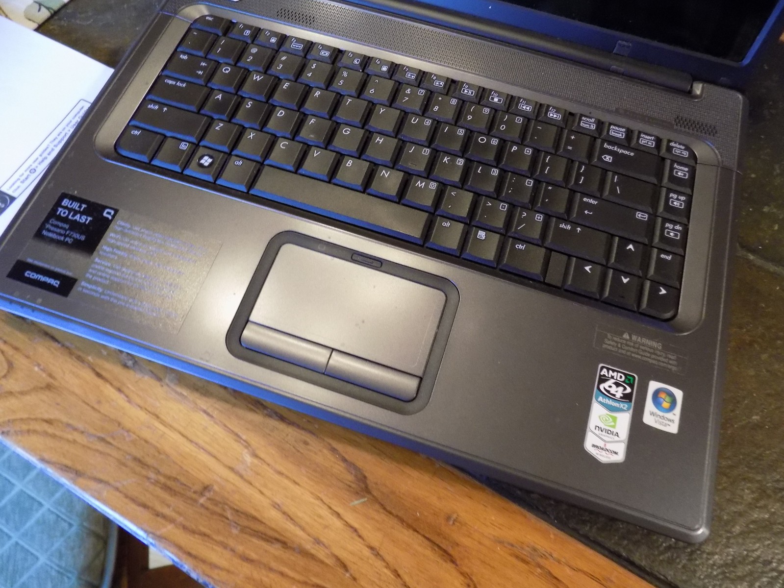 Compaq Notebook PC Presario F700 AMD 64 Athlon X2 – Parts or Repair Only