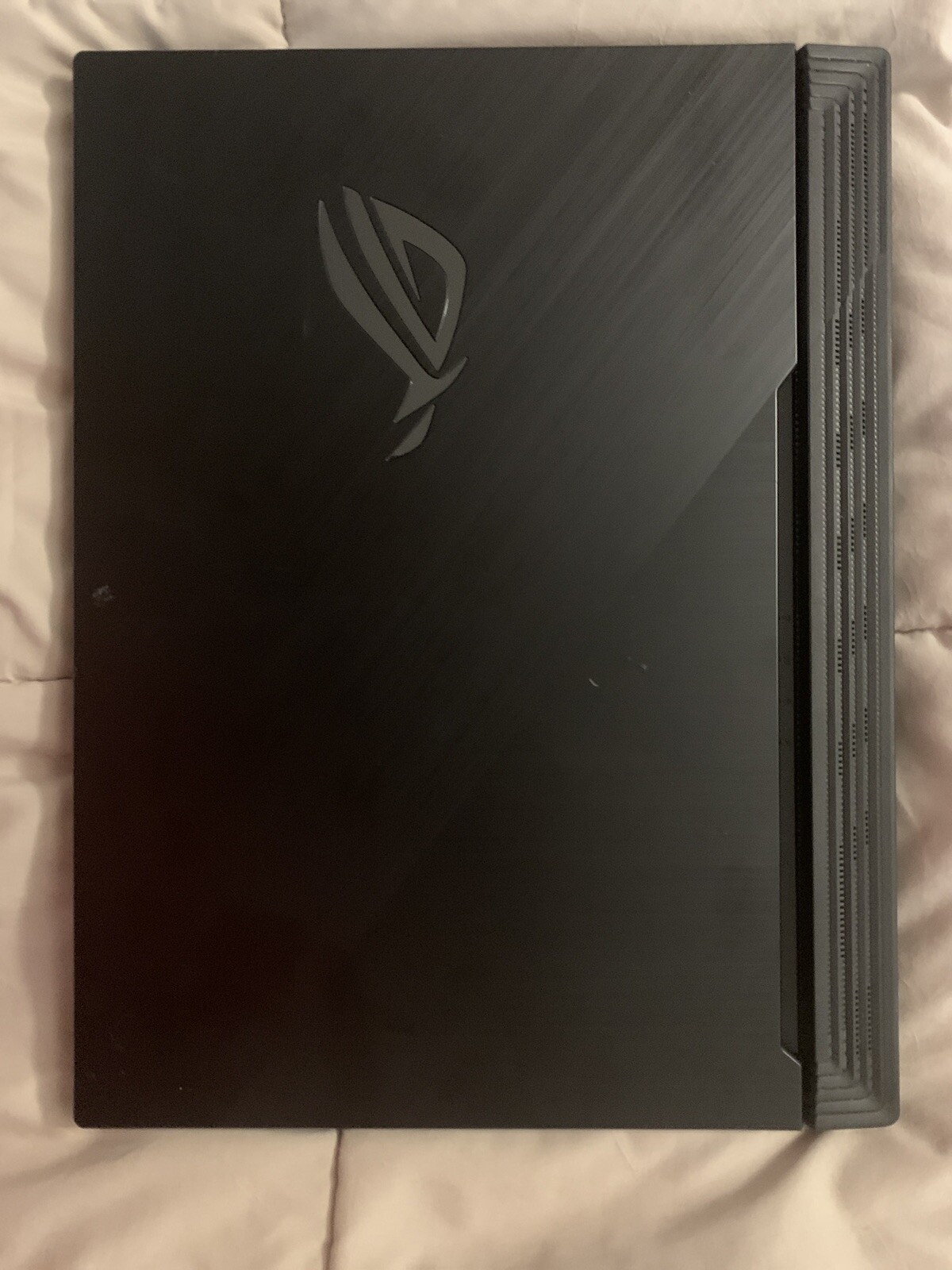ASUS ROG Strix G15 15.6″ (512GB SSD, Intel Core i7-10750H, 2.6GHz, 8GB RAM)…