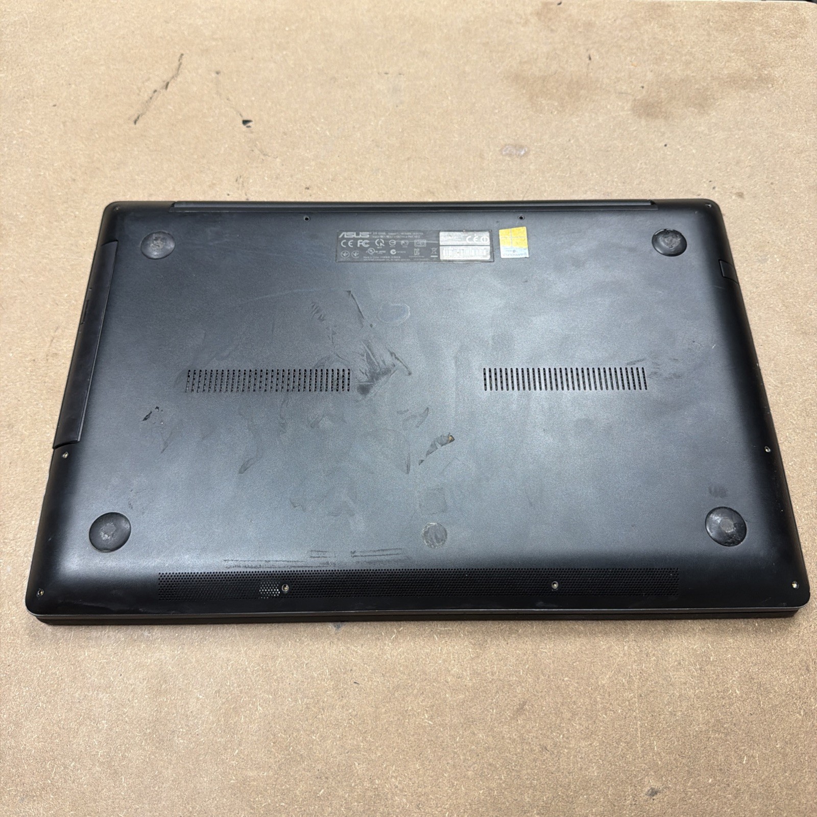 *BROKEN SCREEN Asus Notebook Q550L – 15.6″ FHD Touch i7-4500U 8GB RAM NO HD/OS