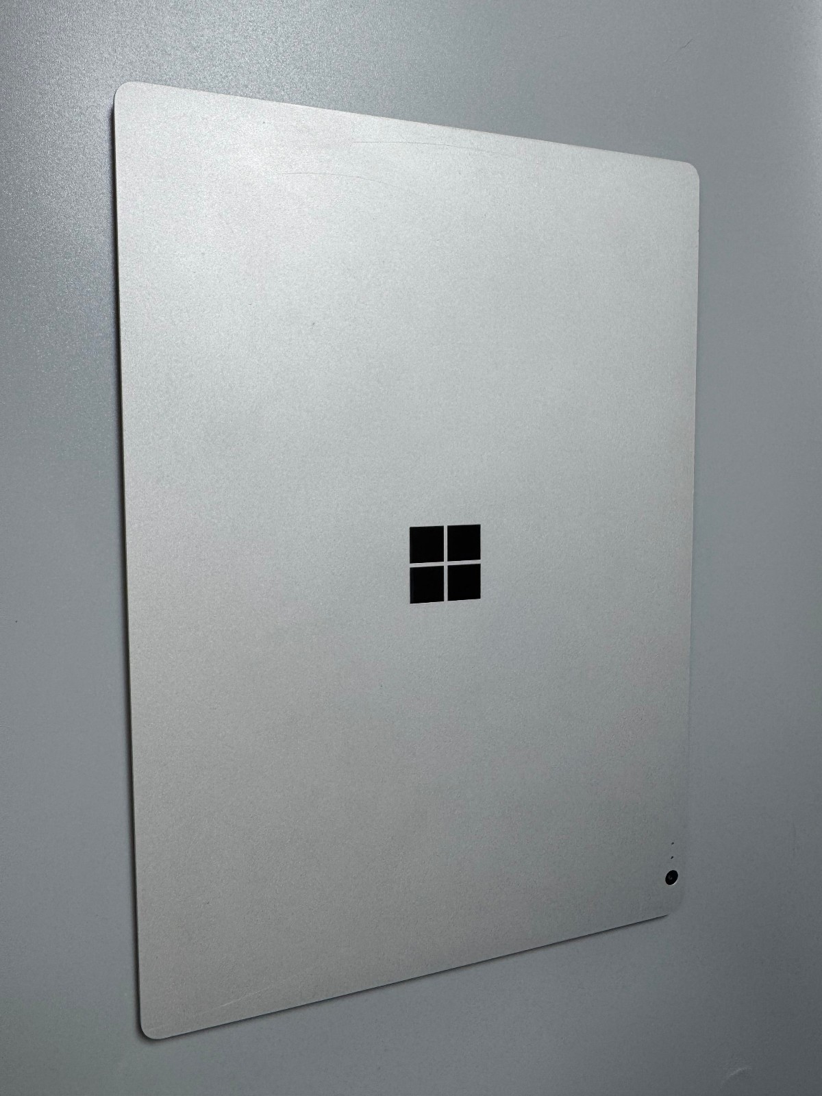 Microsoft Surface Book 1703 13.5″ i5-6300U 8GB Ram 128GB SSD NO KEYBOARD!!