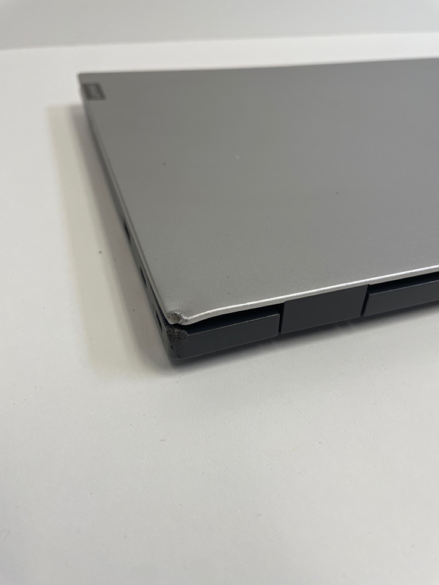 COMPUTER LENOVO GRY CHROMEBOOK 64GB 4GRAM W/CHARGER (P12003865)