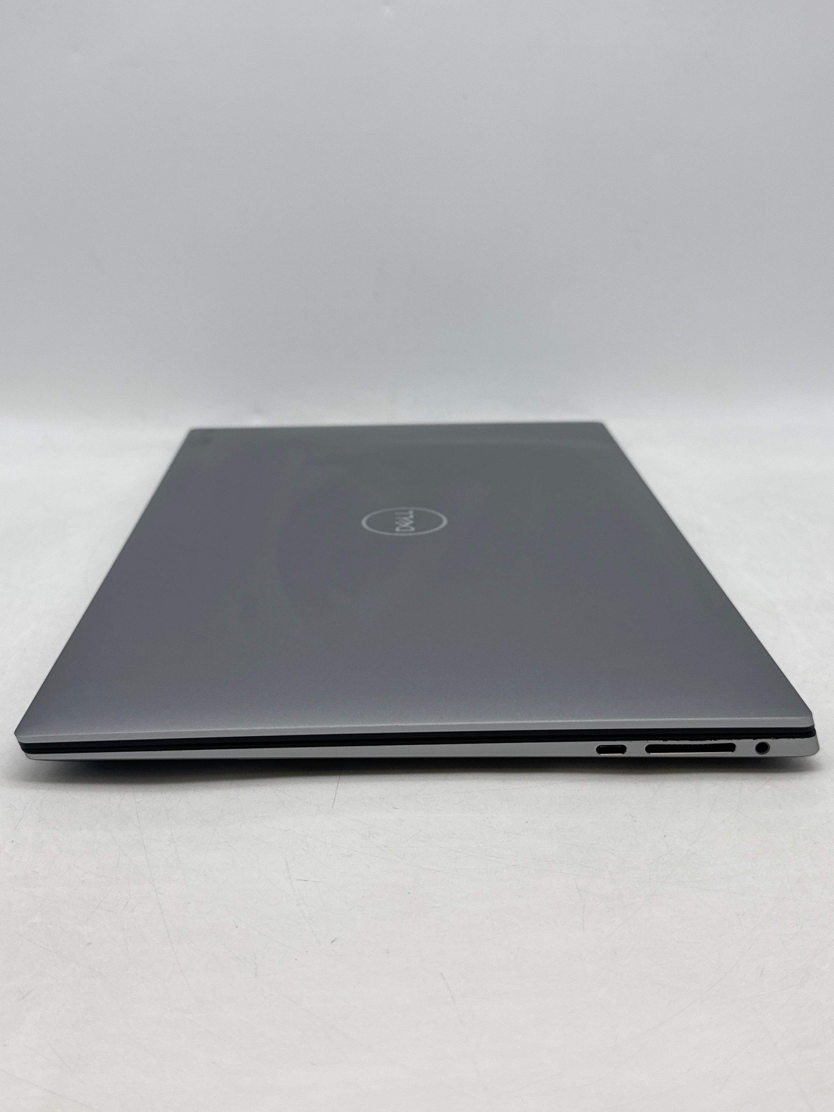 Dell Precision 5560 15.6″ FHD+ Core i9-11950H 32GB RAM 512GB SSD RTX A2000 4GB