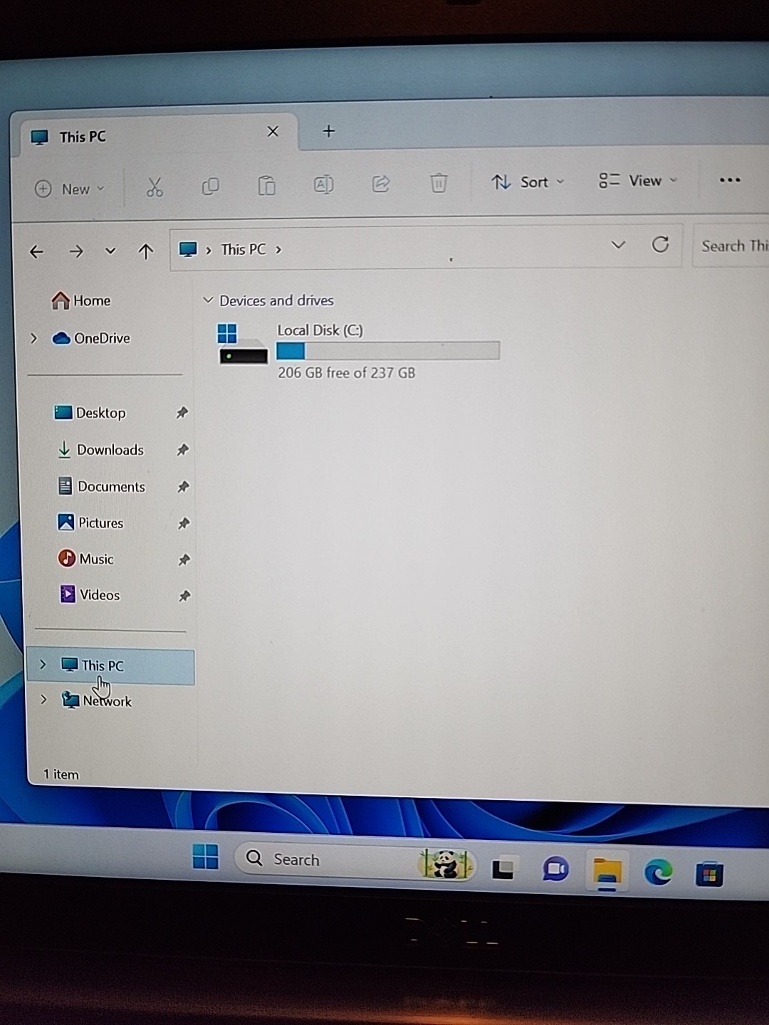 Dell Latitude 7490 Intel Core i5-7300U 16GB RAM – 256GB SSD Windows 11