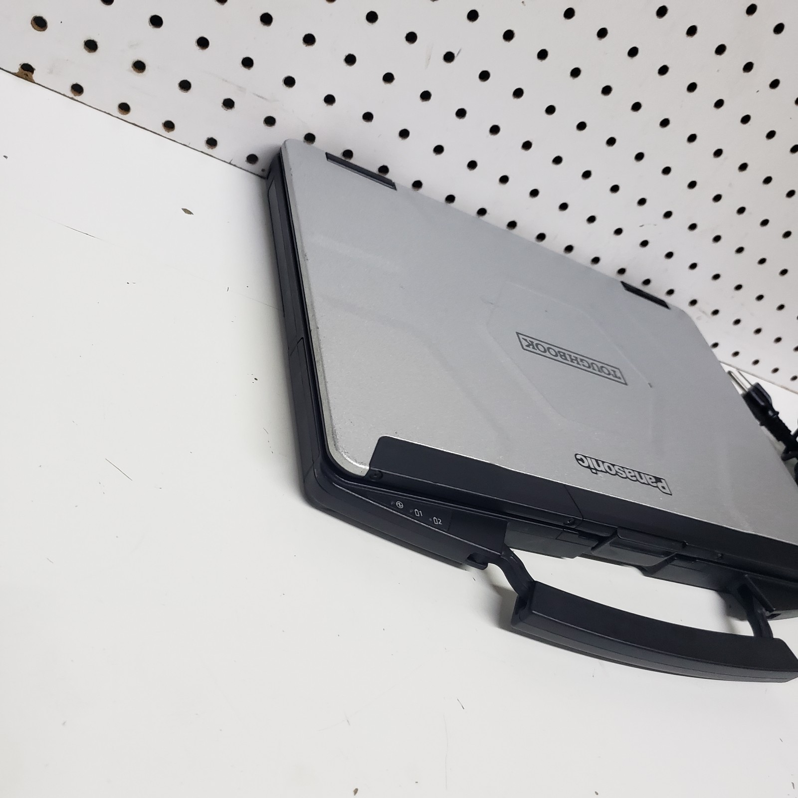 Panasonic ToughBook CF-54 14″ i5-5300U CPU 2.30Ghz 8GB Ram 256GB SSD Win11 Pro