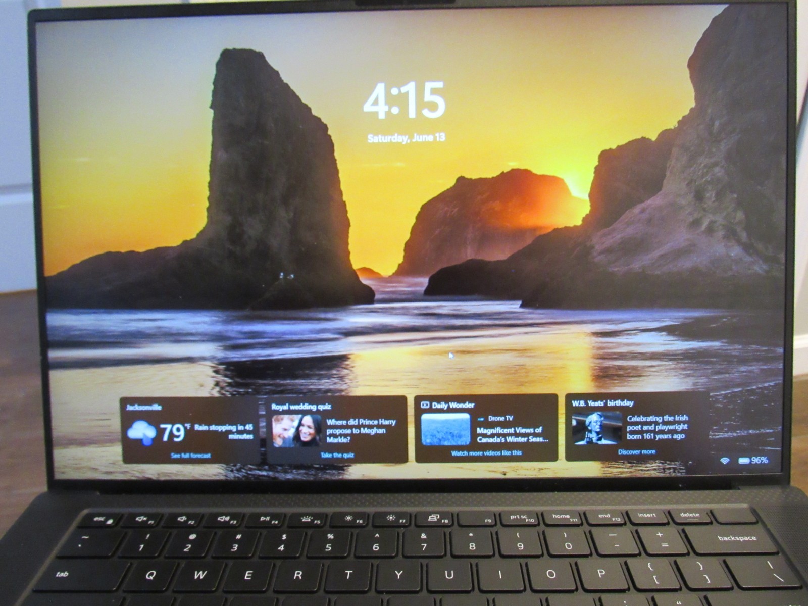 Dell XPS 15 9520 i9-12900HK FHD+ 16GB RAM 512GB SSD RTX 3050 Ti EXCELLENT