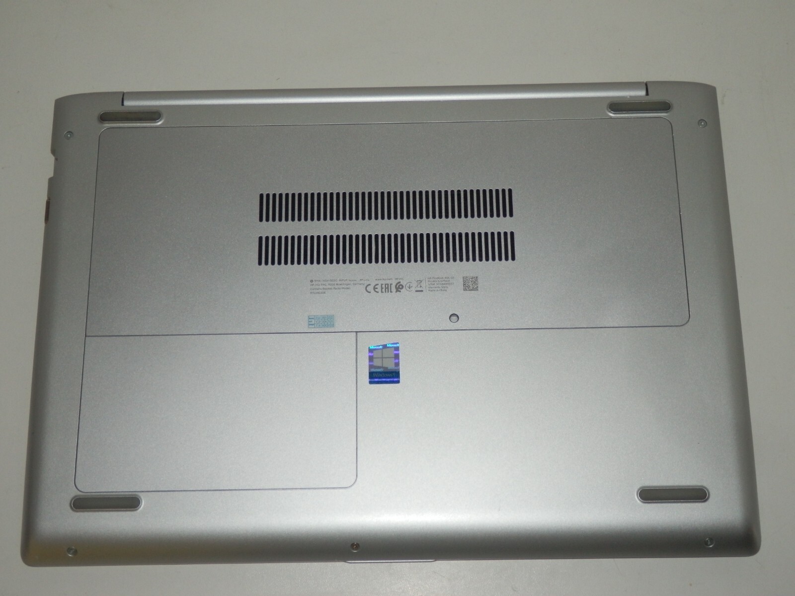 HP ProBook 455 G5, AMD A10-9620P, 8GB Ram, 256GB SSD, Radeon R5, 15.6″ inch FHD