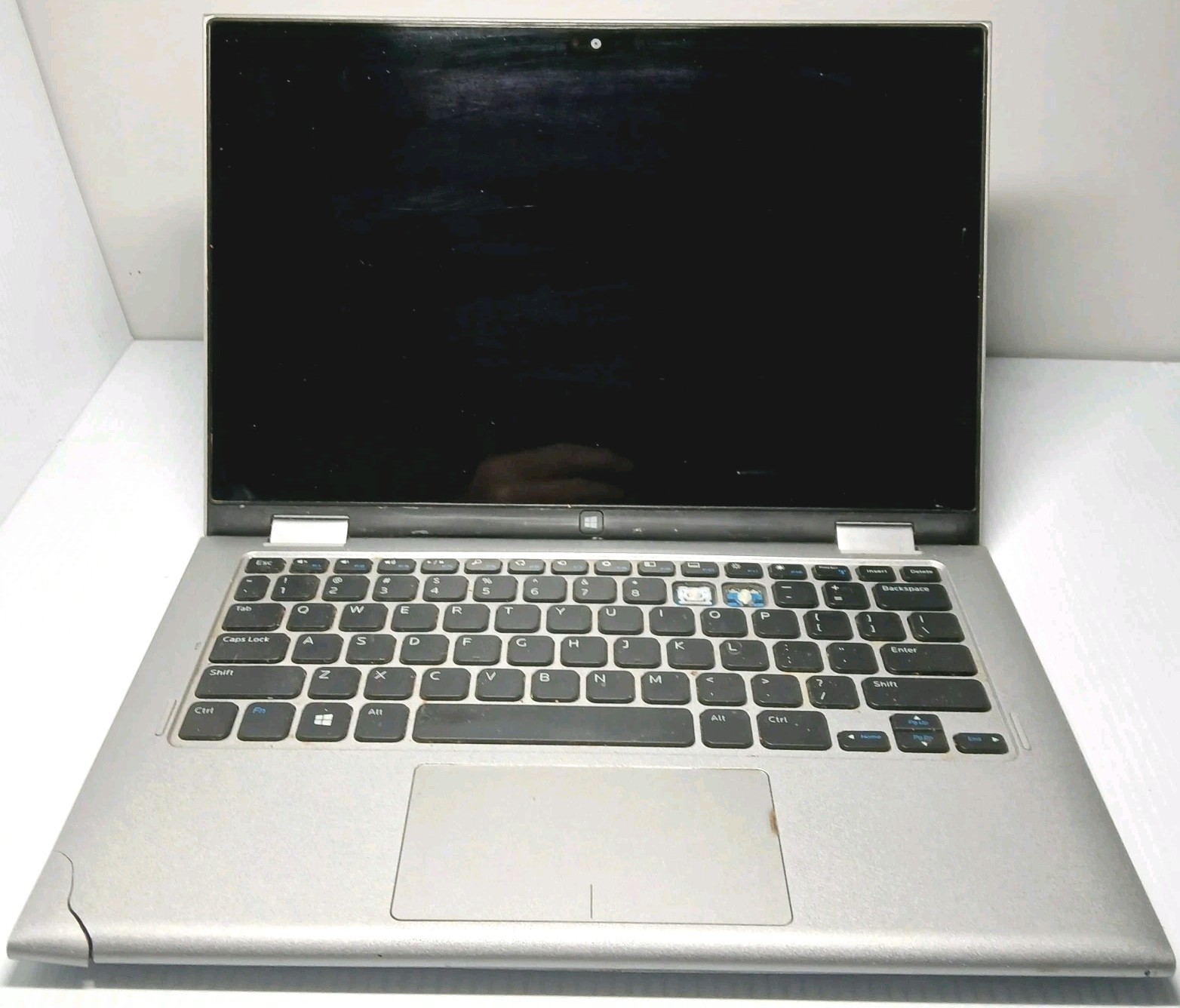 Dell Inspiron 11 3147 Intel Pentium 2.16GHz 4GB RAM No Hard Drive Or Battery