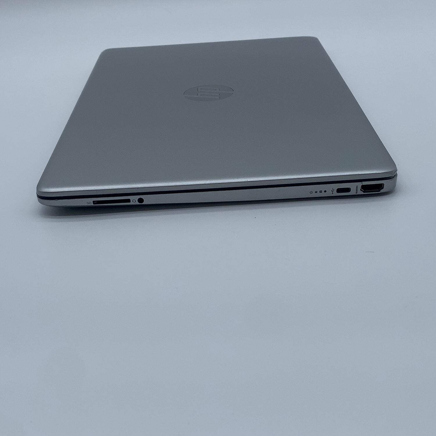 HP Laptop 15-DY5035OD 15.6″ i5-1235U 1.3GHz 8GB RAM 512GB SSD