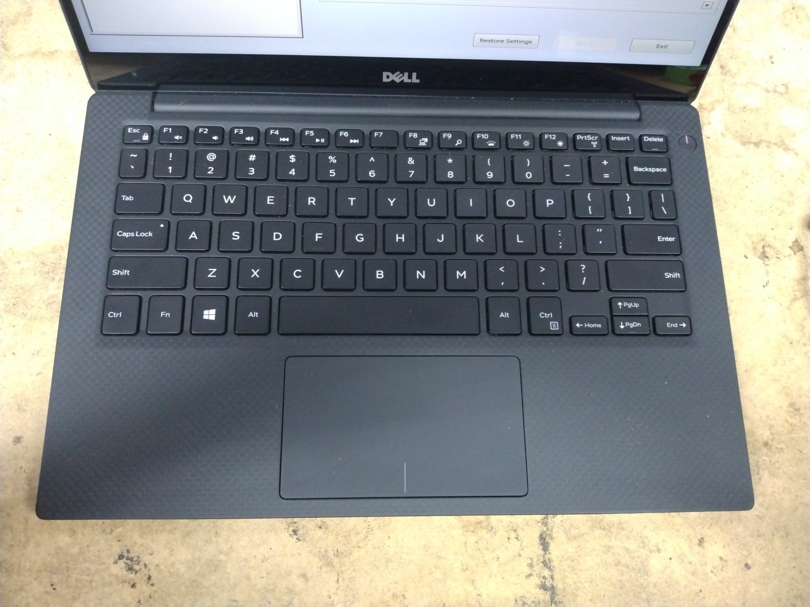 Dell XPS 13 9350 QHD 13.3″ 16 GB I7-6560U 256 GB/NO OS