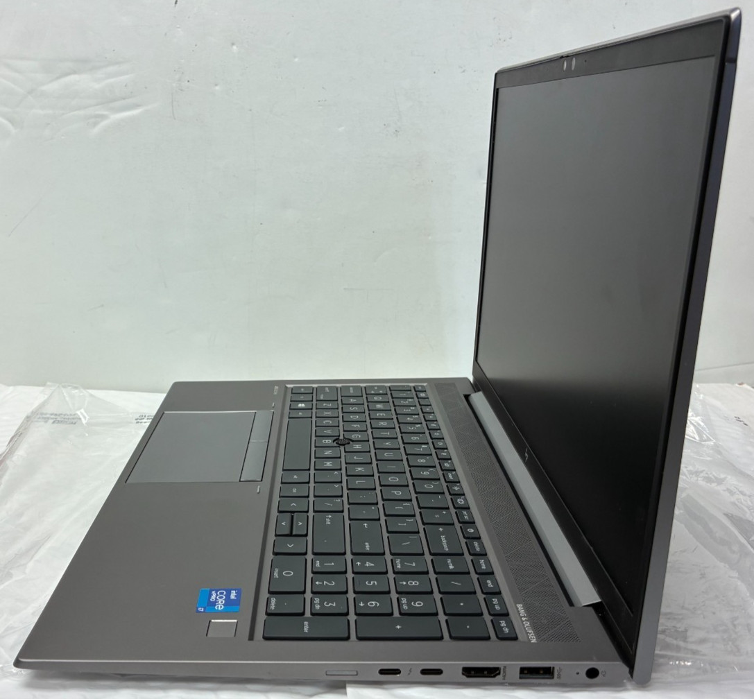 HP ZBook FireFly 16 G8 Laptop i7- 1185G7 16GB 512GB Win 11