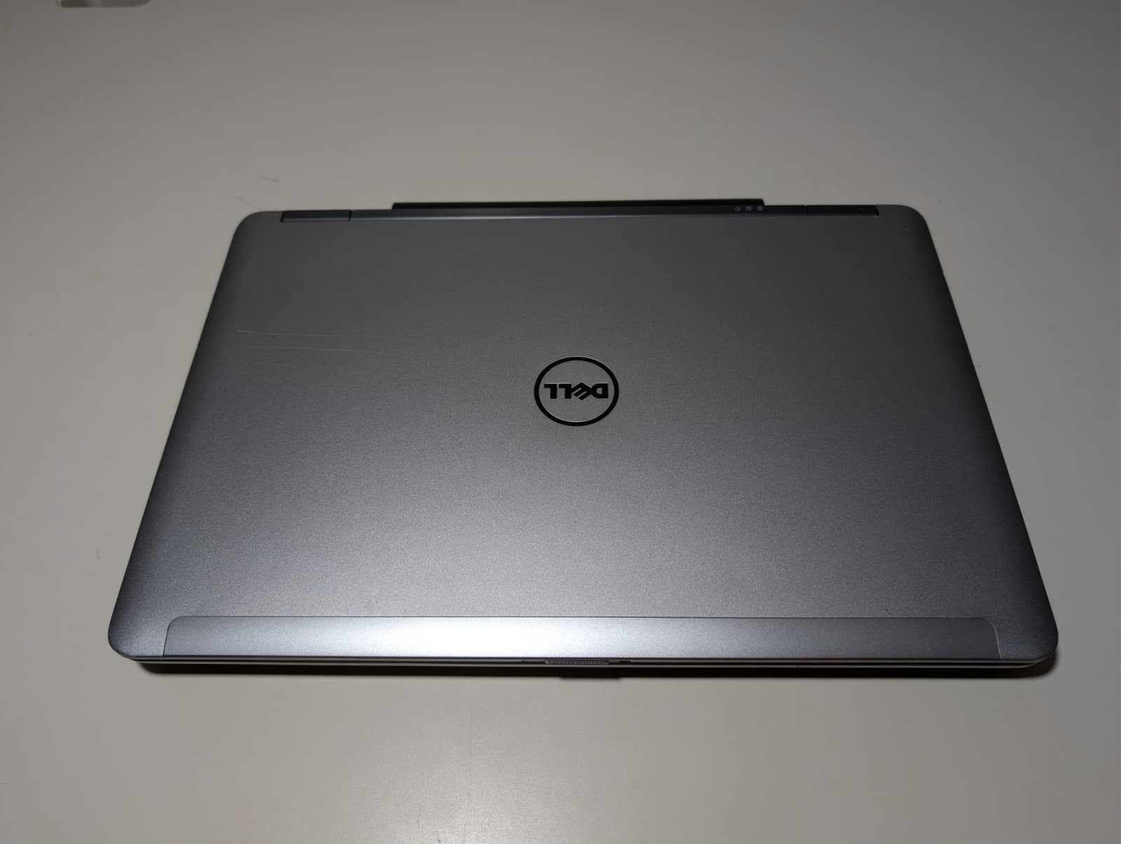 Dell Latitude E6540 | i7 4th Gen 16GB RAM 256GB SSD | AMD Radeon Backlit Linux