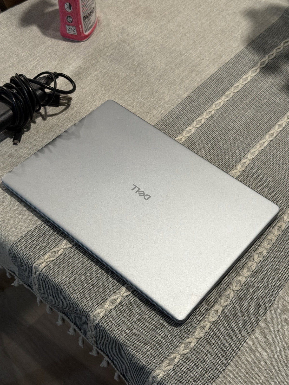 Dell 16 Plus DB16250 120Hz QHD+ 3.3 GHz Ultra 9 288V 32GB 2TB SSD Excellent