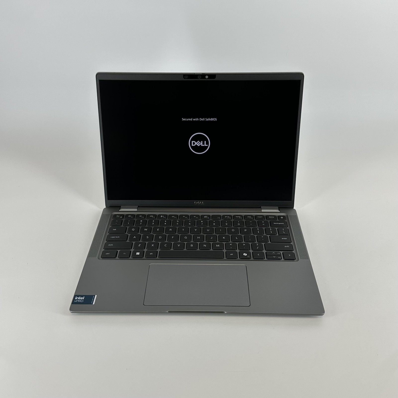 Dell Latitude 7450 14 QHD+ TOUCH 3.8 GHz Ultra 7 165H 32GB 256GB SSD Very Good