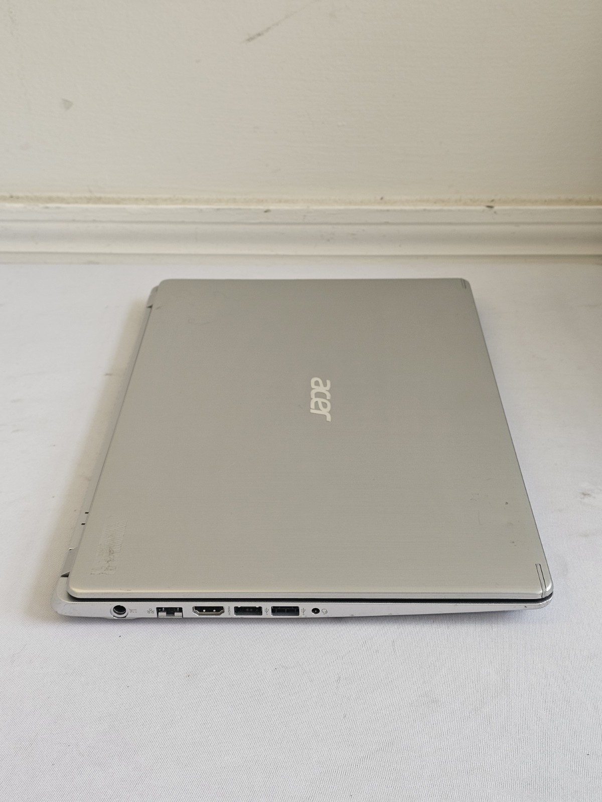 Acer Aspire A515-43 Laptop – AMD Ryzen 3-3200u – 16GB RAM 1TB HDD Win 11 – READ