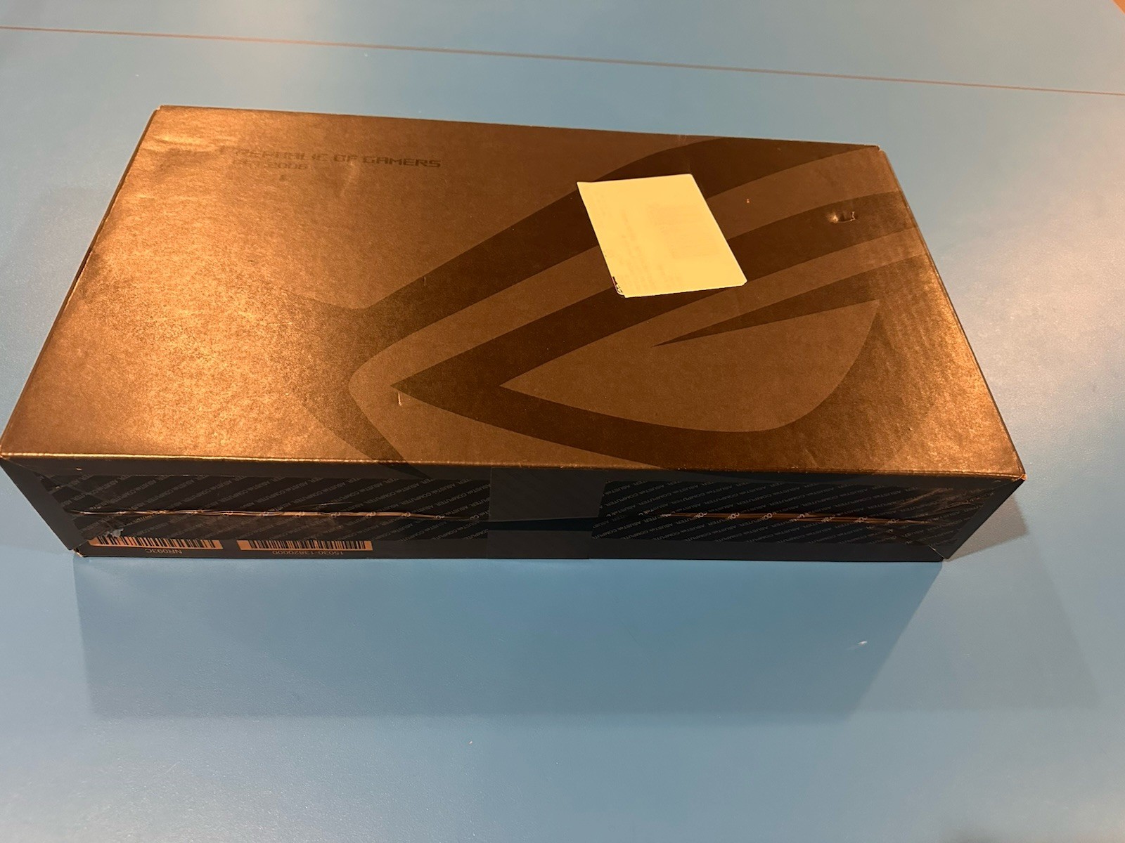 ASUS ROG Flow 13.4″ 2560×1600 Ryzen AI Max+ 395 64GB RAM 1TB SSD Windows 11 Home