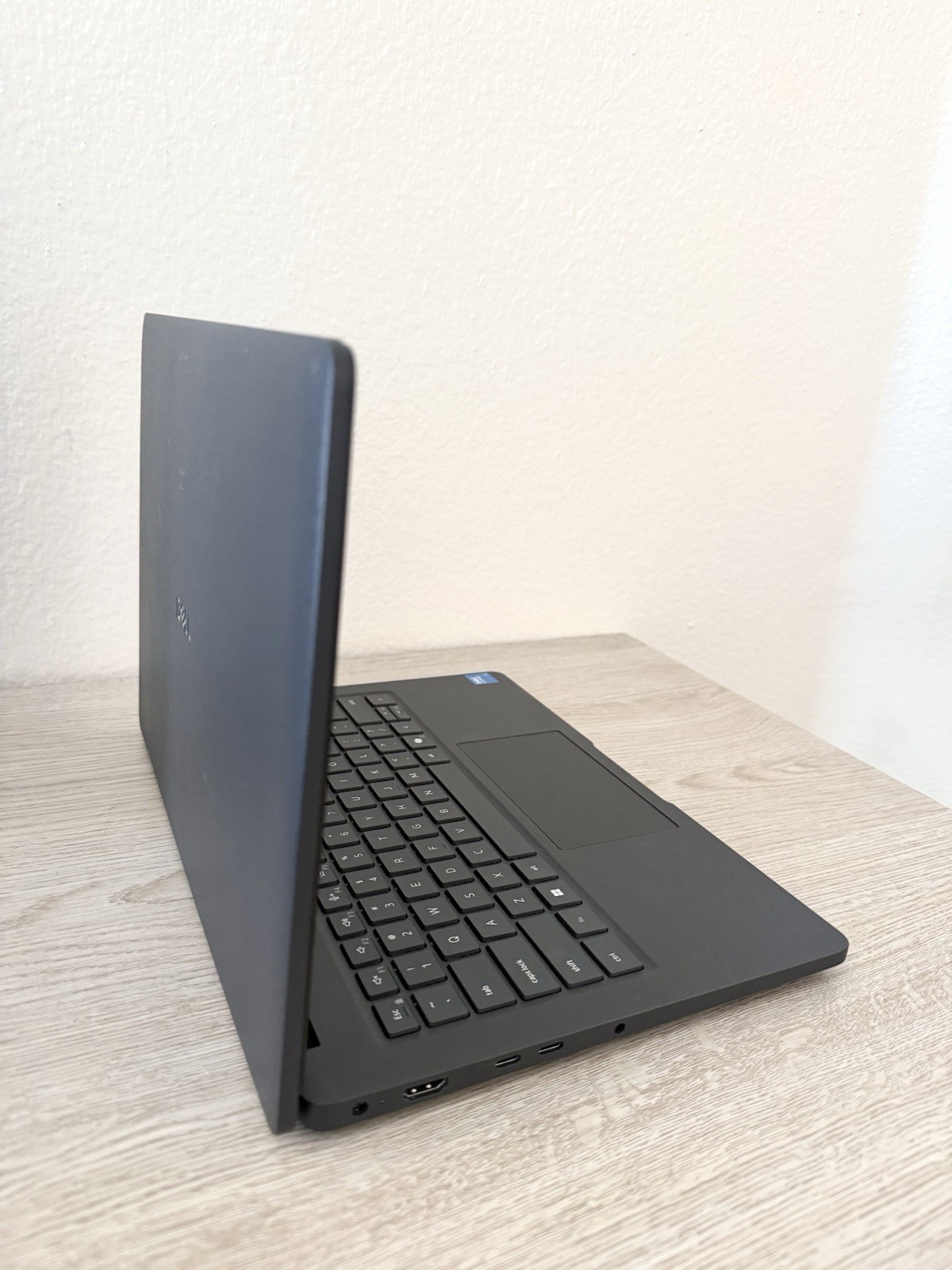 Dell Pro 14 PC14250 14” Intel Core 5 120u – 256GB / 16GB Windows 11 Pro