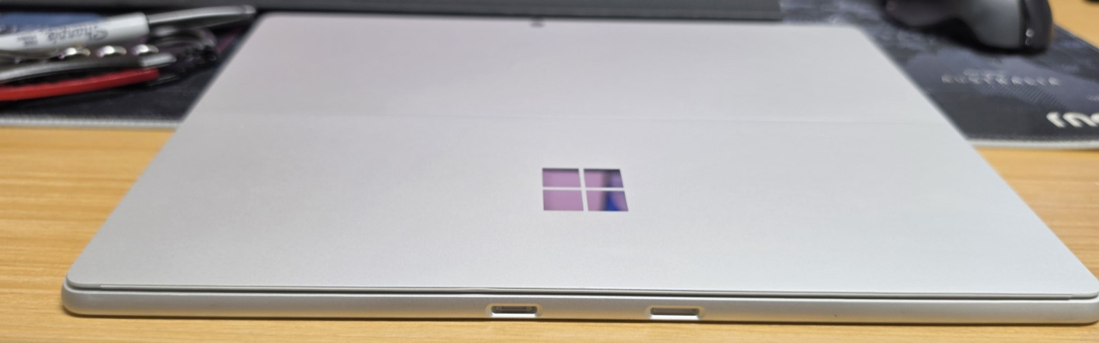 SURFACE PRO 8 13″ Touchscreen i5/8/128. Used – NO CHARGER OR KEBOARD