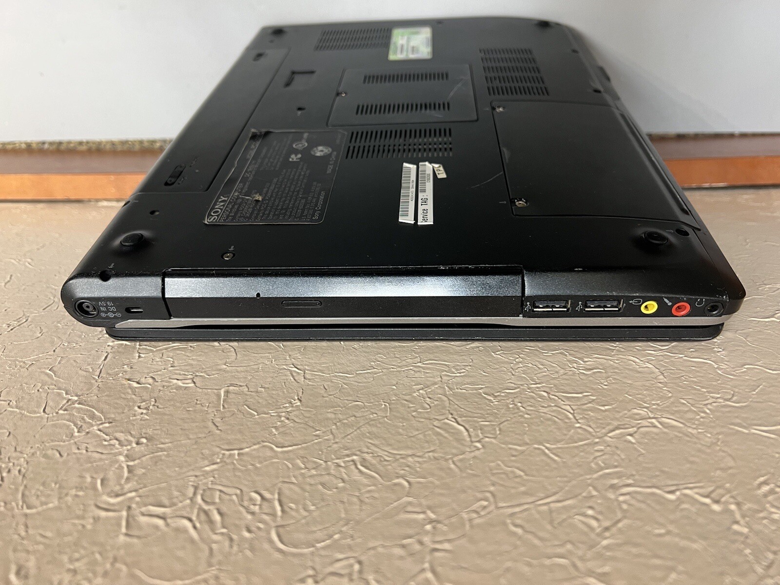 Sony VAIO PCG-7K1L 2GB RAM 100GB HDD BIOS TESTED
