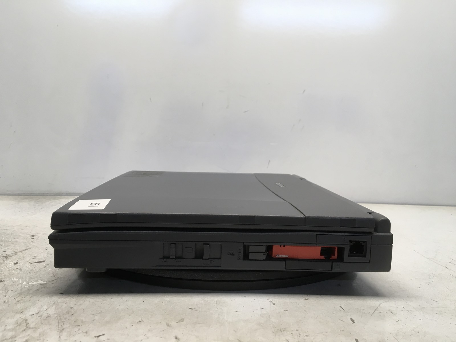 Toshiba Tecra 8000 Intel Mobile Pentium II 233MHz 131 MB NO HDD No Batt