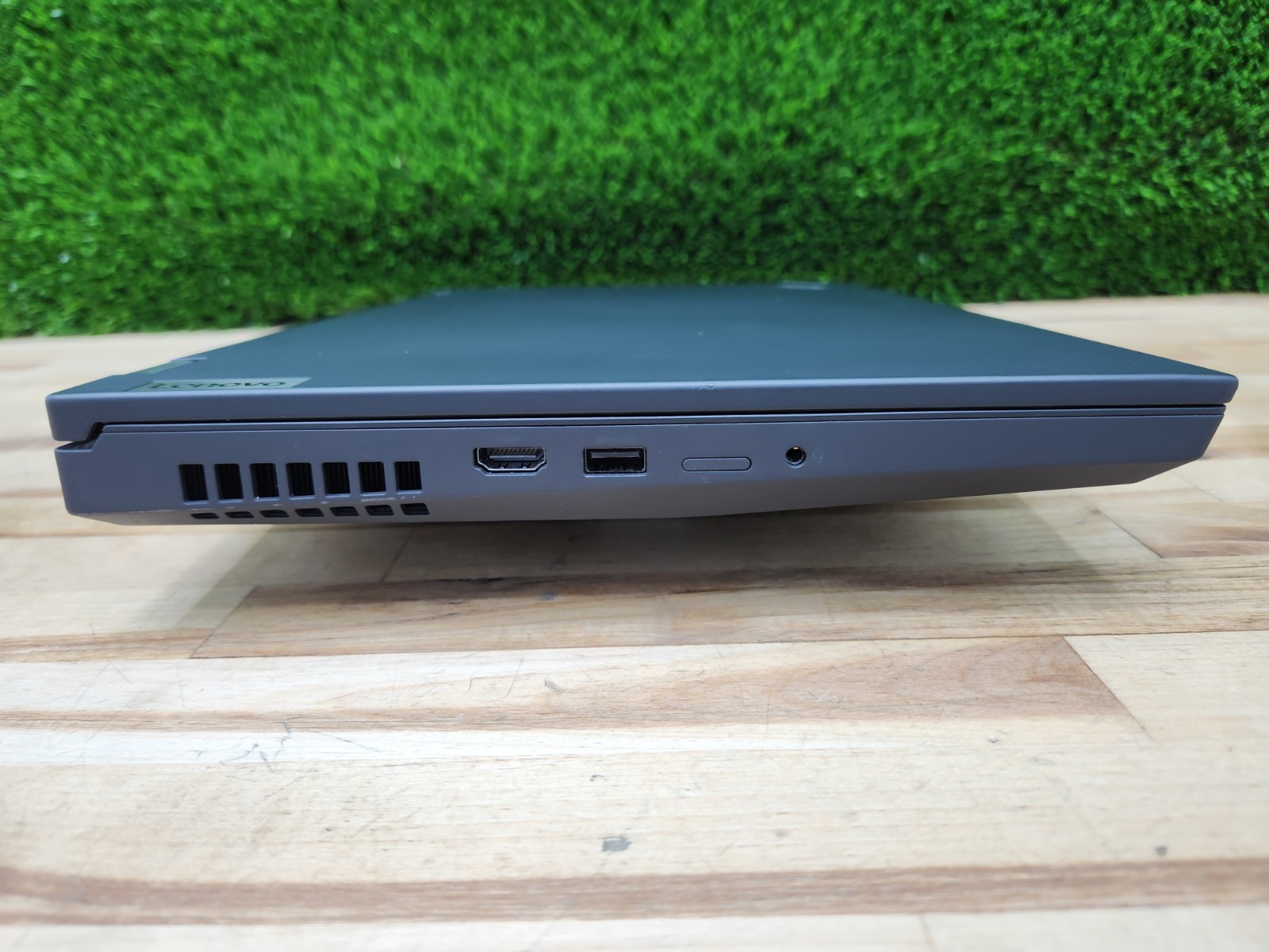 Lenovo ThinkPad P15 Gen 1 15.6 i7-10850H 32GB 512GB SSD Quadro T1000 EXCELLENT ~