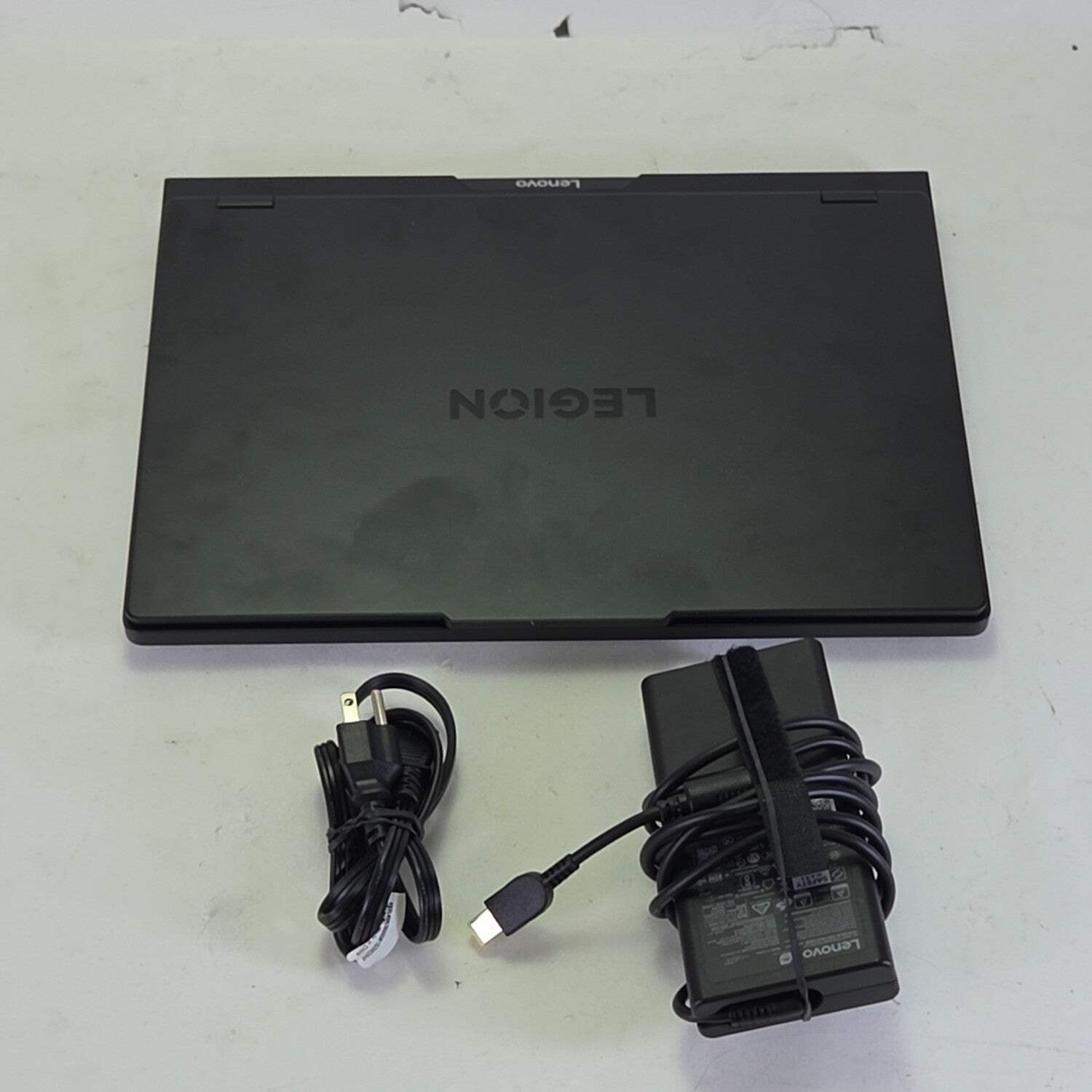 Lenovo Legion Pro 5 16ADR10 16″ Ryzen 7 8745HX 3.6GHz 32GB RAM 1TB SSD GeForce R