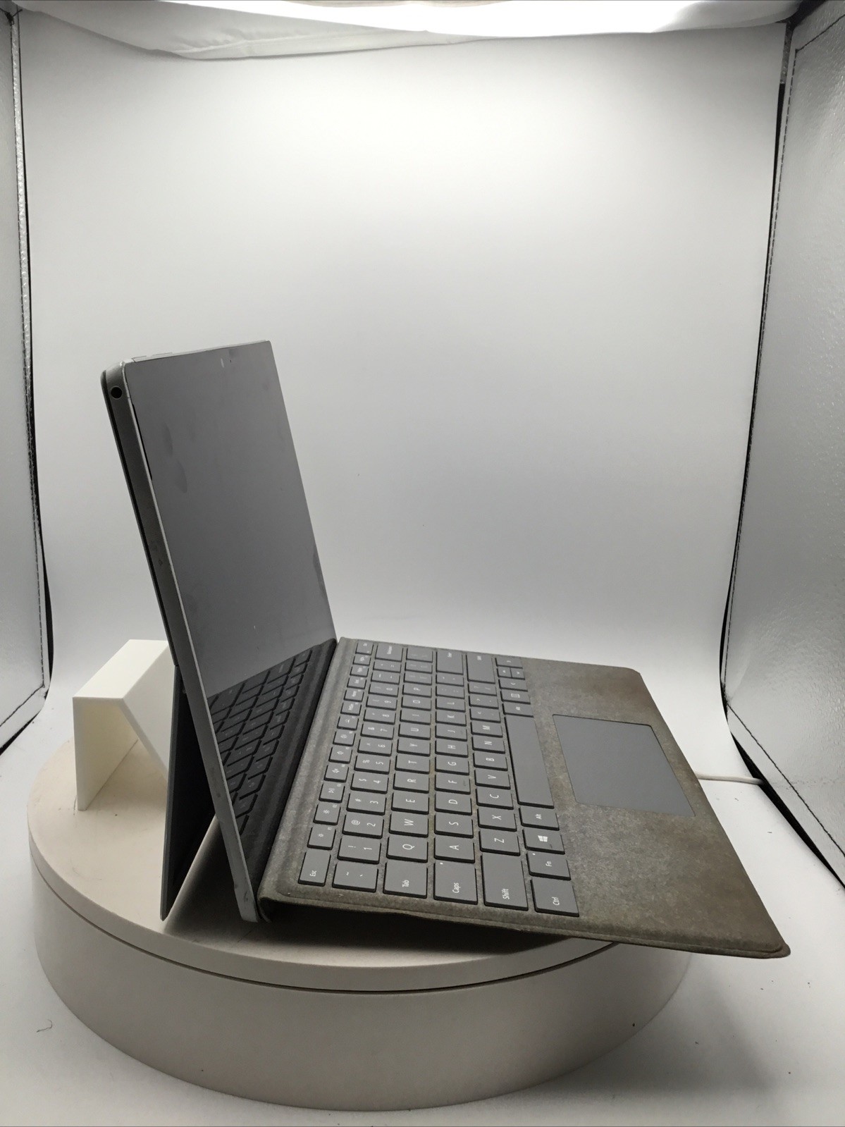 Microsoft Surface Pro 12.3″ 1796 Laptop i5-7300U 8GB RAM 128GB SSD W11Pro Used