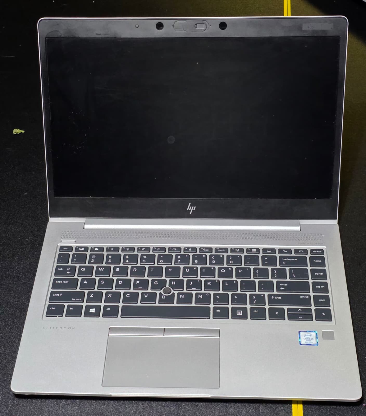 LOT OF 4 HP ELITEBOOK G8 Core i7 11th gen, G7, G5 NO RAM/SSD TESTED AS IS READ