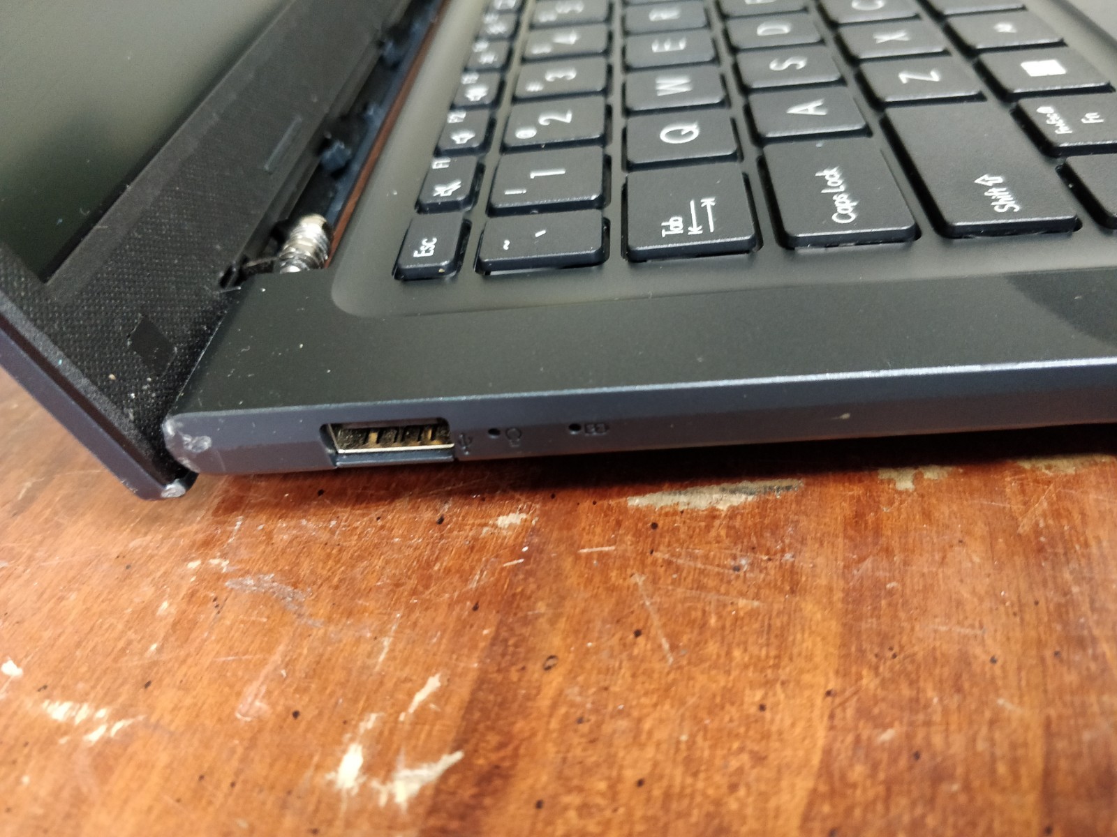 Asus Vivobook X1404Z INTEL CORE I3-1215U@1.20GHz 8GB RAM NO DRIVE PARTS 8832