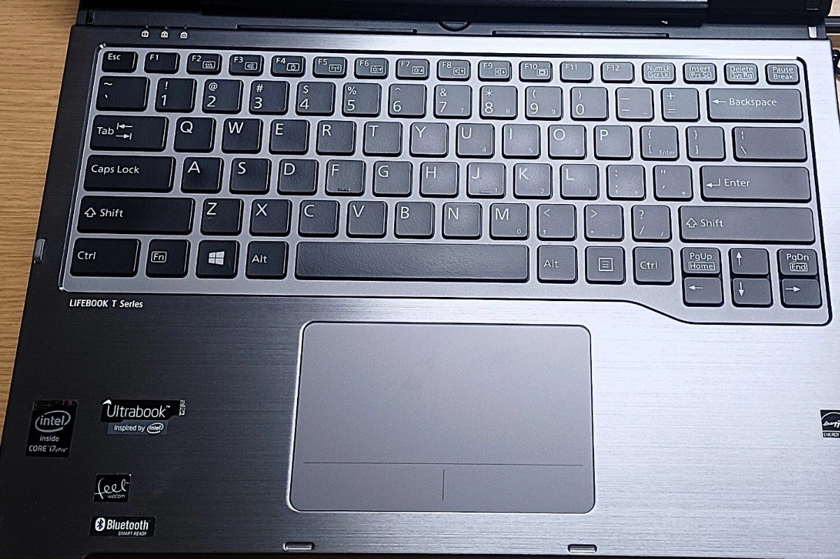 FUJITSU LIFEBOOK T904 Core i7-4600U 16 GB,8GB,4GB RAM-1TB-250 SSD TOUCHSCREEN