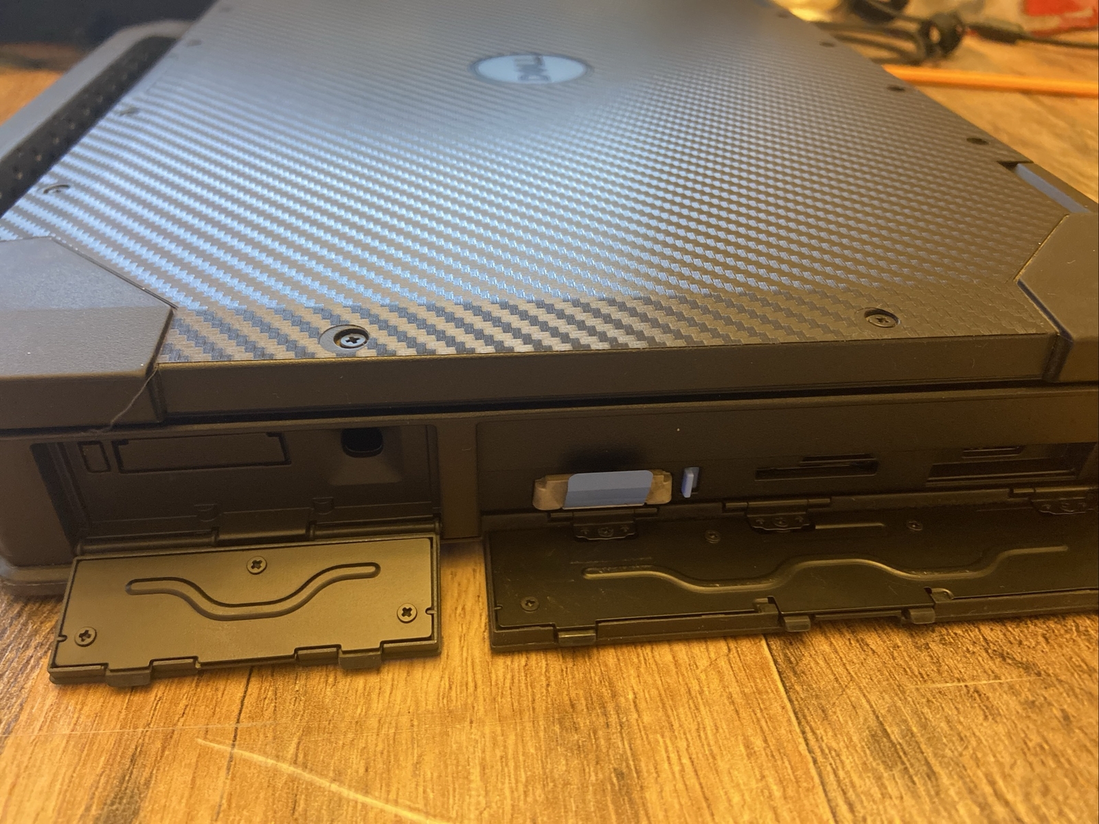 Dell Touchscreen RUGGED TOUGHBOOK 5424 i5 512 SSD 8GB RGB Keyboard 11 pro USA