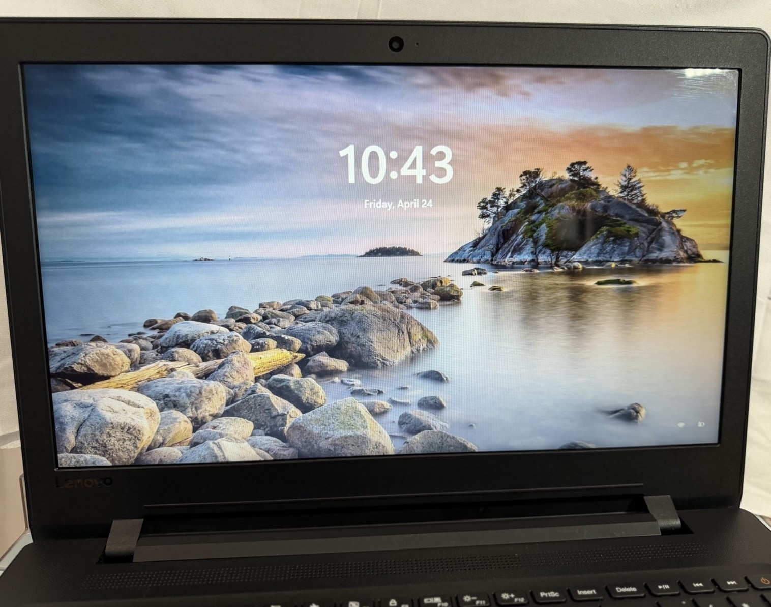 Lenovo IdeaPad 110-15AST 15.6″ AMD A6-9200 16GB 500GB SSD Win11 Black