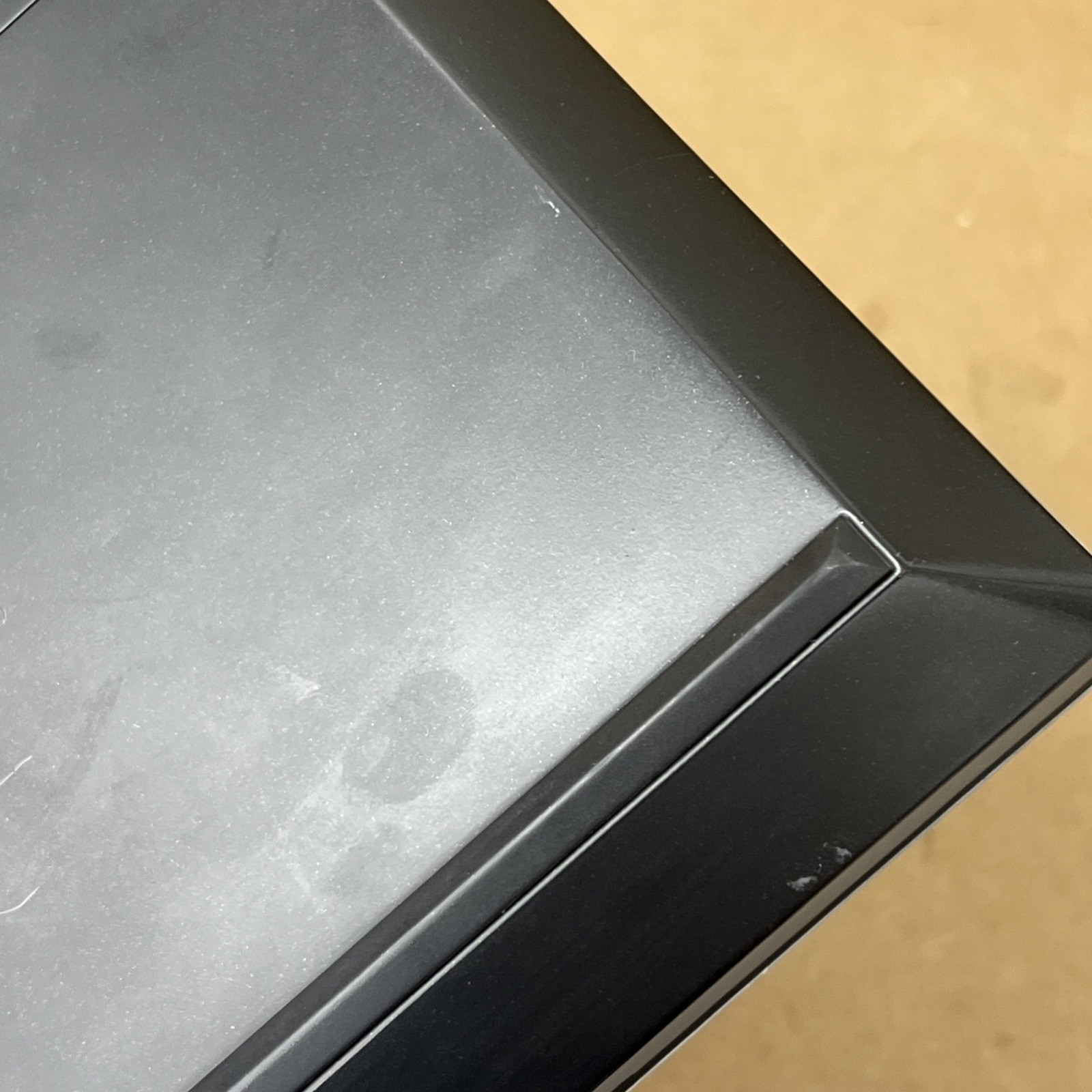 HP ZBook 15 G6 i7-9850H 2.6GHz 16gb Ram Quadro T1000- Fair *No SSD/OS, 63%