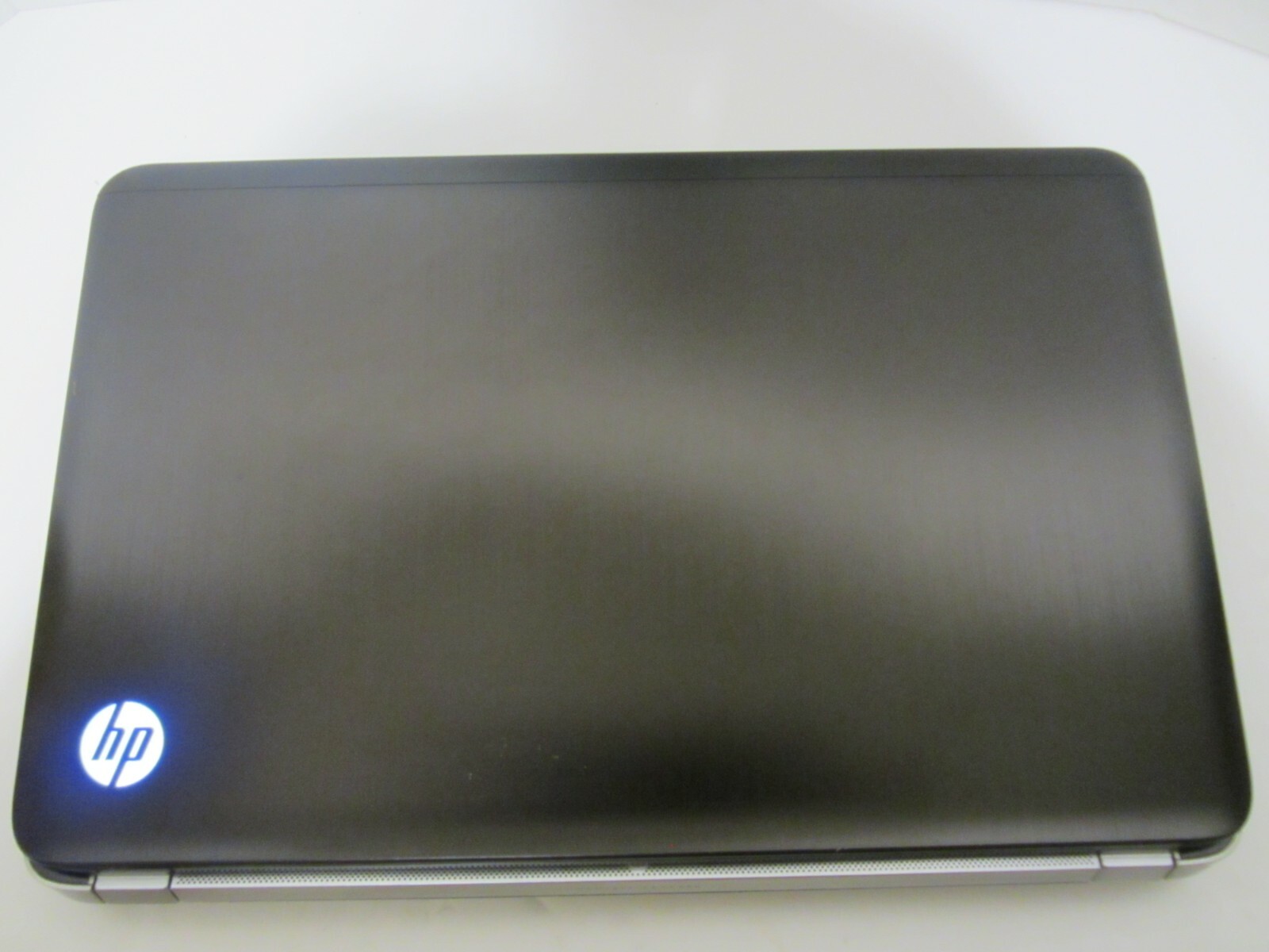 HP PAVILION DV7 CORE i7 2670QM (2.20GHz) 6GB RAM 750GB HDD WINDOWS 7 OFFICE 13
