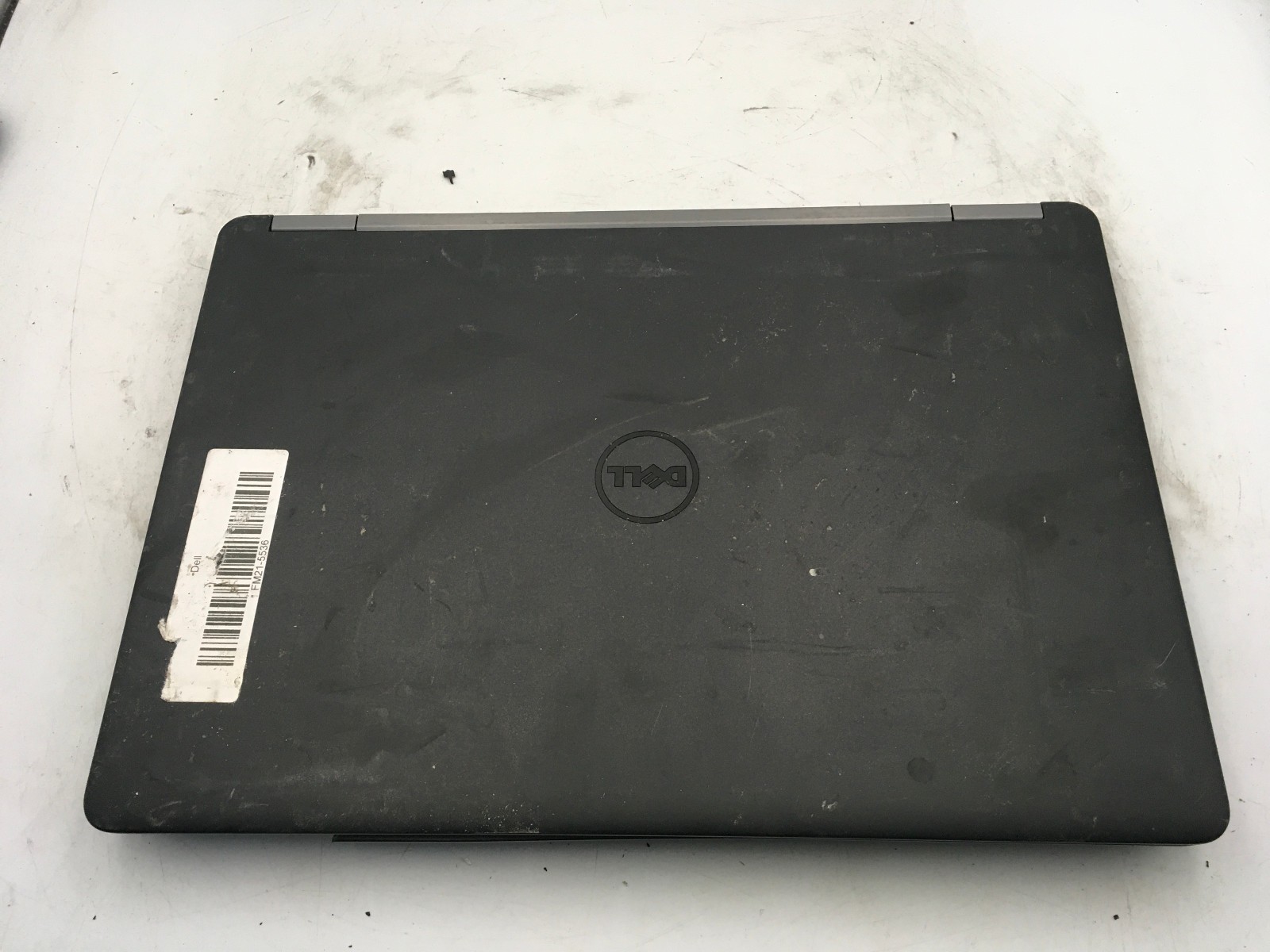 DELL LATITUDE E5470 – FOR PARTS/NO POWER – INTEL I5 6TH GEN – NO RAM – READ – BB