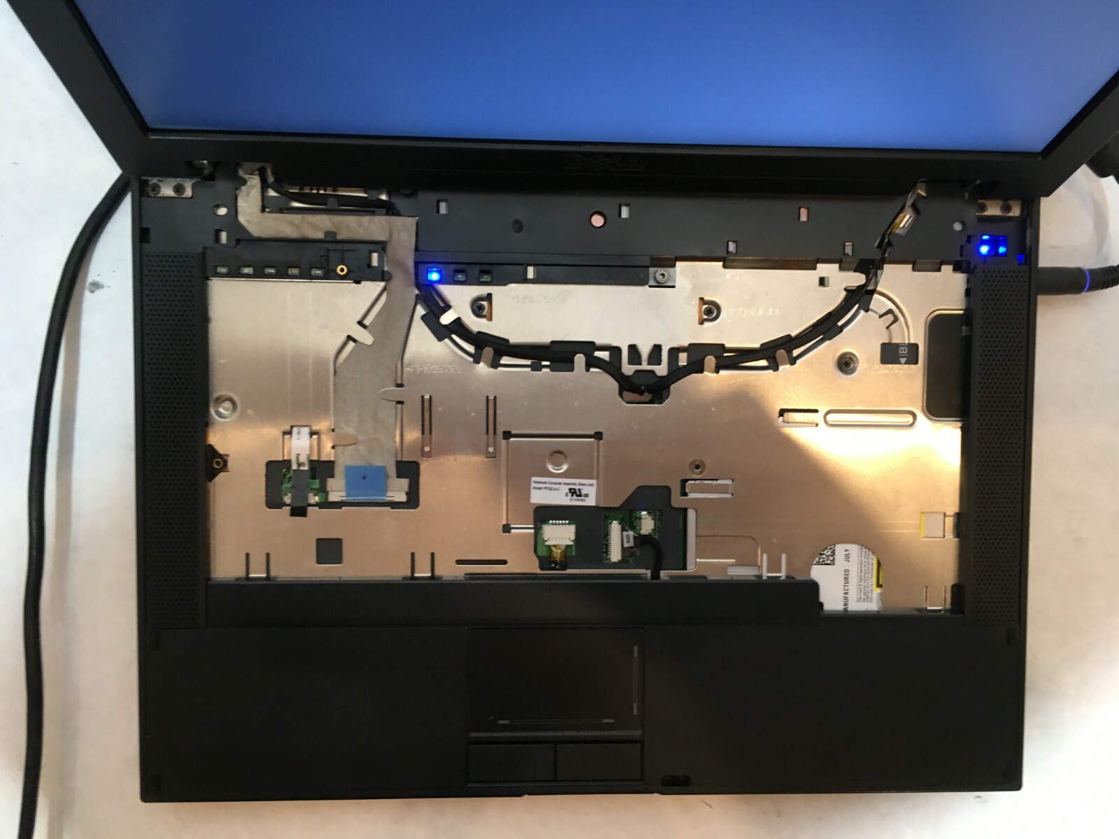 Dell Latitude 5400 2 GB Ram Boots Missing Components- FT