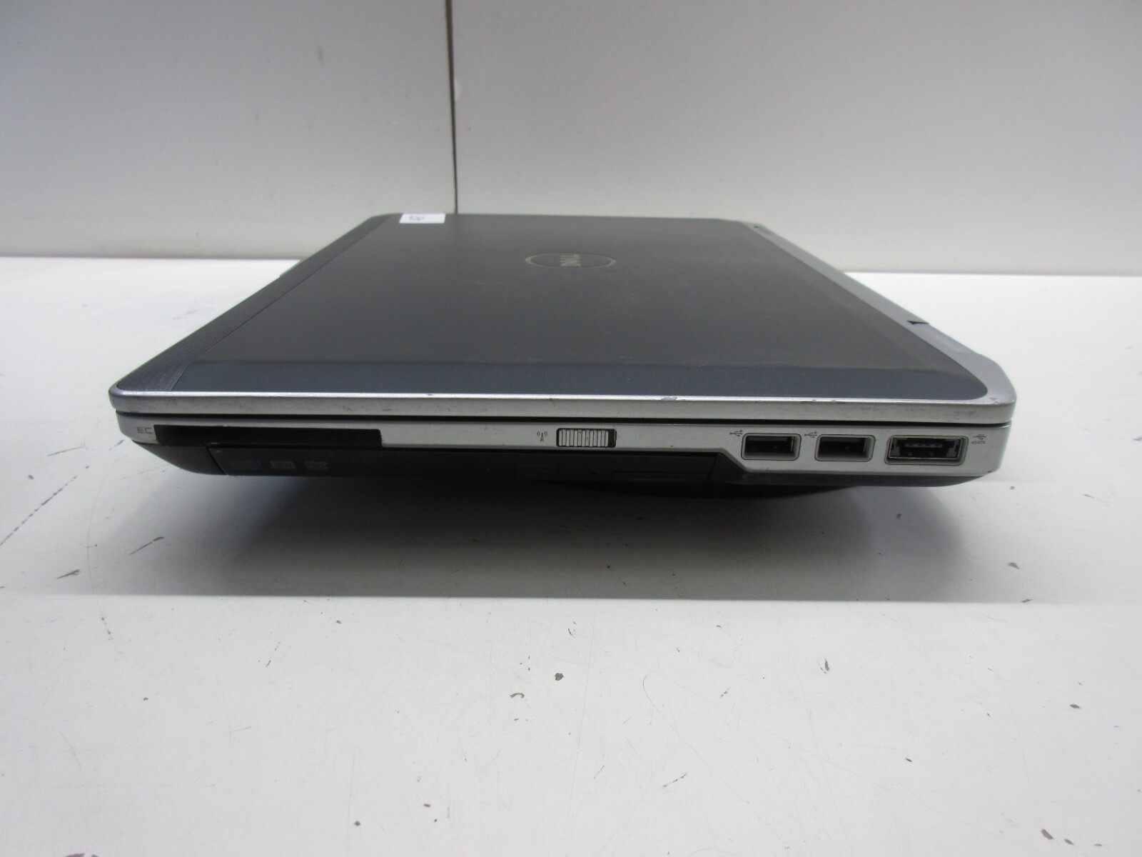 Dell Windows XP Laptop E6420/30 i5 2.4ghz 512 GB SSD DVDRW 14″ W/ Adapter