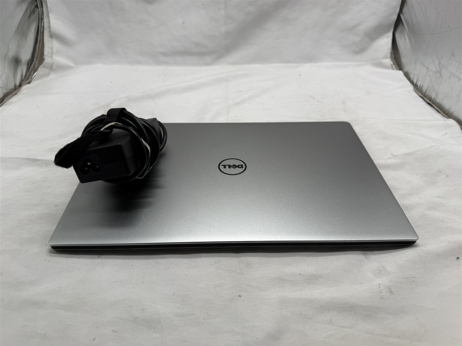 Dell XPS 13 9360 13.3 Laptop Intel i7-8550U 16GB RAM 256GB NVMe WINDOWS 11 Touch