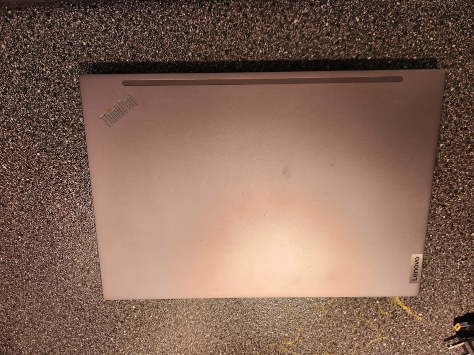 Lenovo ThinkPad T14S Gen2 Core i5-1135G7 2.4Ghz 8GB RAM 256GB SSD Silver WIN 11