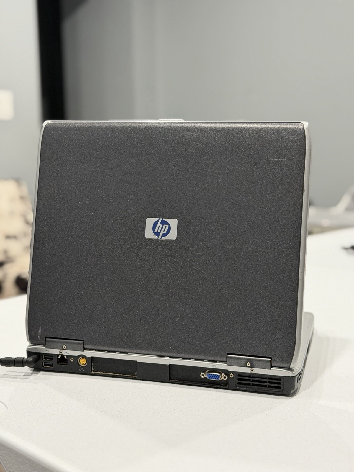 HP Compaq nx9030 Laptop Intel Centrino Windows XP Excellent Condition No Charger