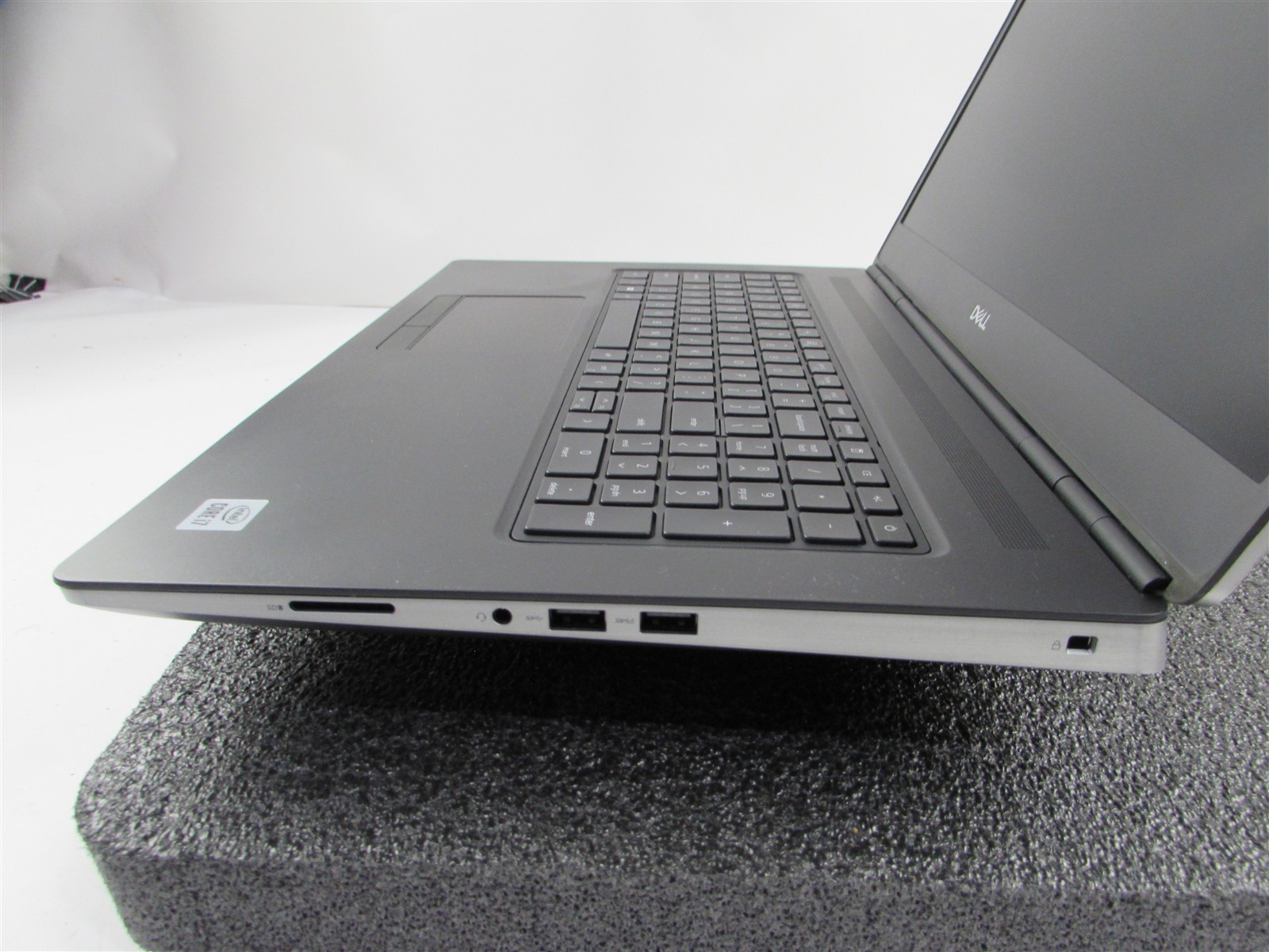 DELL PRECISION 7750 FHD I7-10850H 1TB SSD 32GB RAM RTX 4000 WIN 11 PRO NO BATT