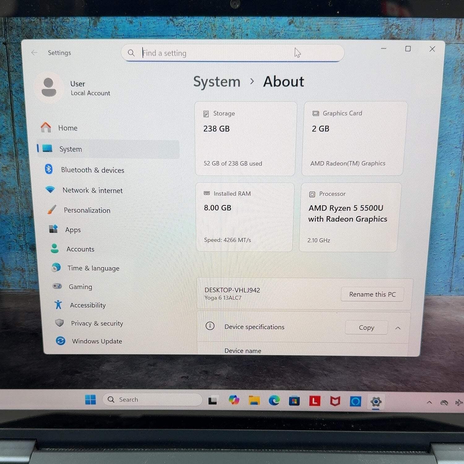 Lenovo Yoga 6 2-in-1 82ND0009US 13.4″ Ryzen 5 5500U 2.0GHz 8GB RAM 256GB SSD