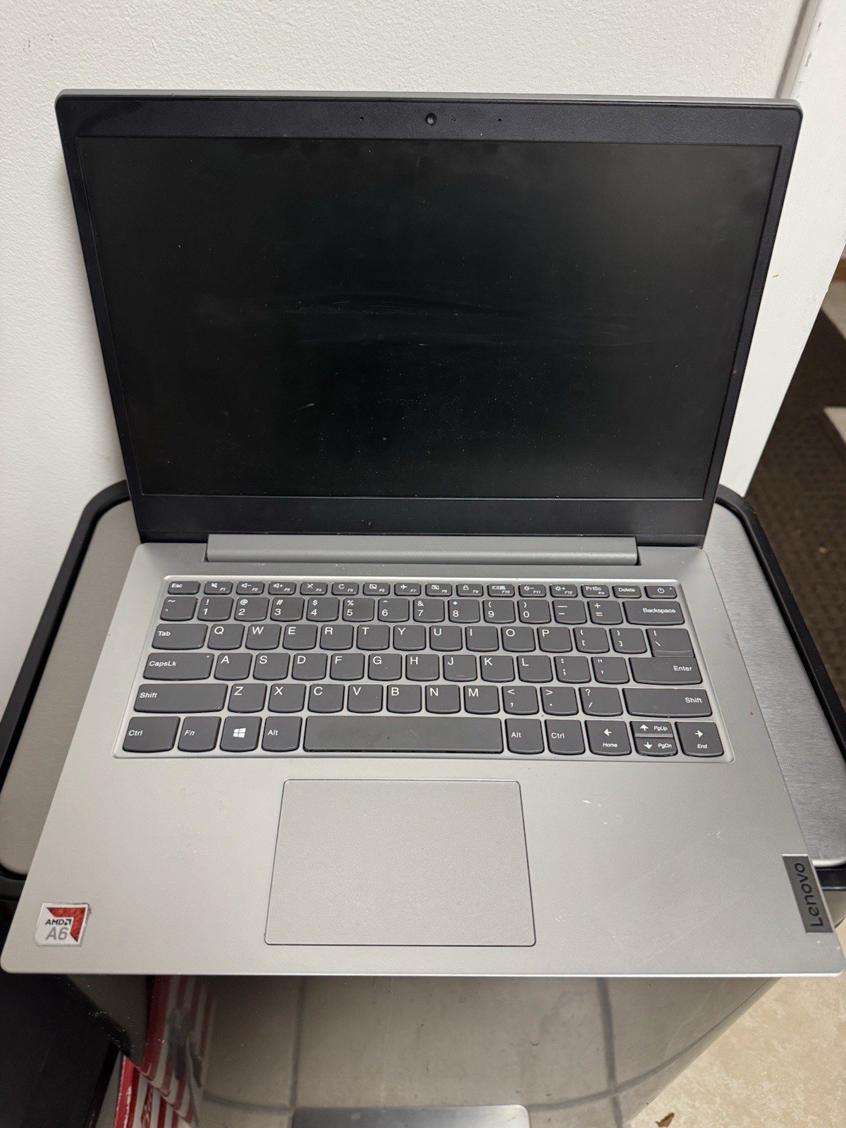 Lenovo IdeaPad Slim 1-14AST-05 – WXGA – A6-9220e – 4GB RAM – 64GB SSD For Parts