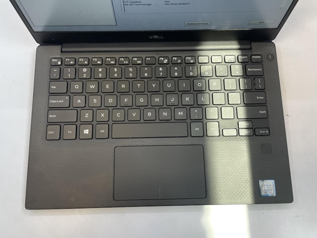 DELL XPS 13 9360 Laptop w/ Intel Core i7-8550U 1.80 GHZ + 8 GB | No HD / OS