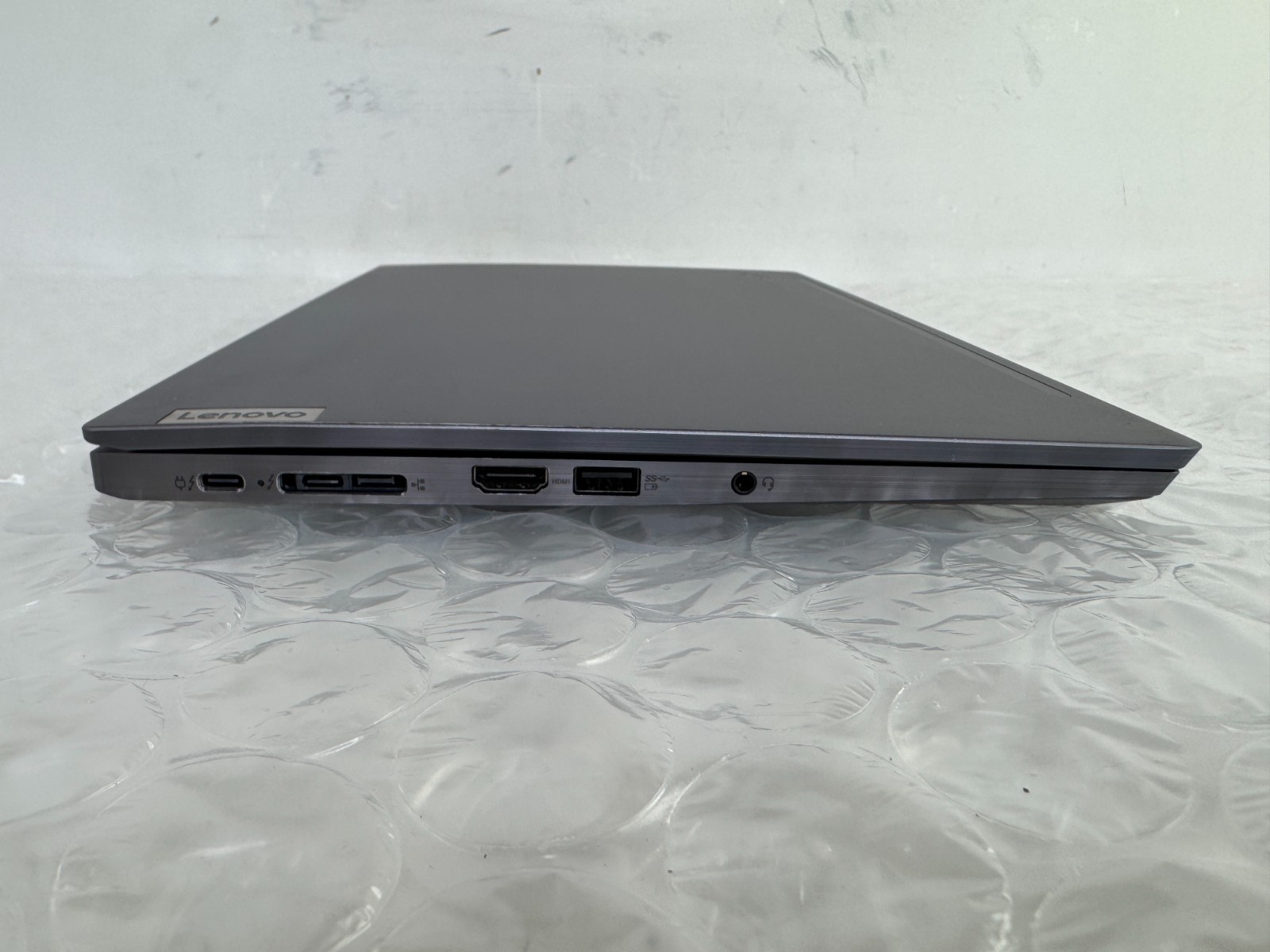 Lenovo ThinkPad T14s Gen 2 i7-1185G7 16GB 256GB SSD 14″ FHD Win 11 Pro