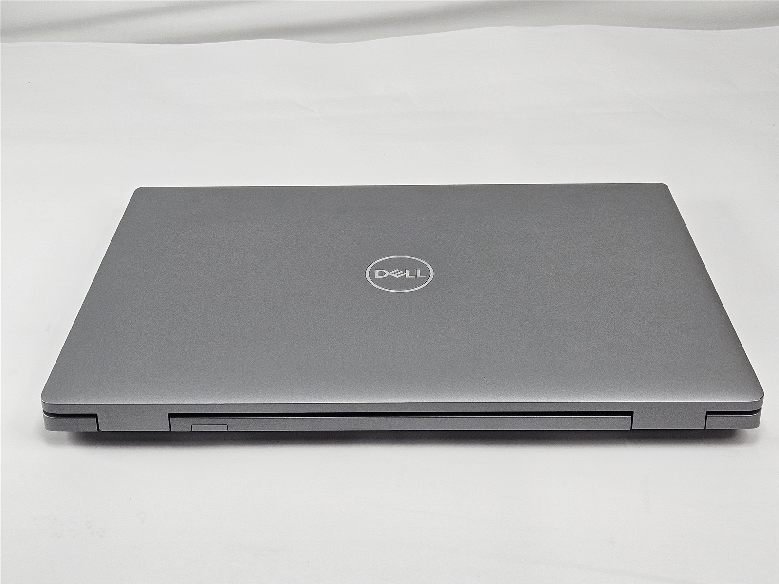 Dell 15.6″ Latitude 5531 16GB RAM 256GB SSD Intel Core i5-12500H Iris Xe