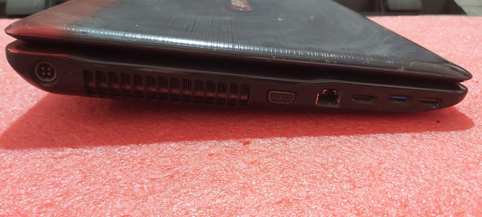 Toshiba QOSMIO X770-11D Notebook no Power Supply [ UPS Shipping ]