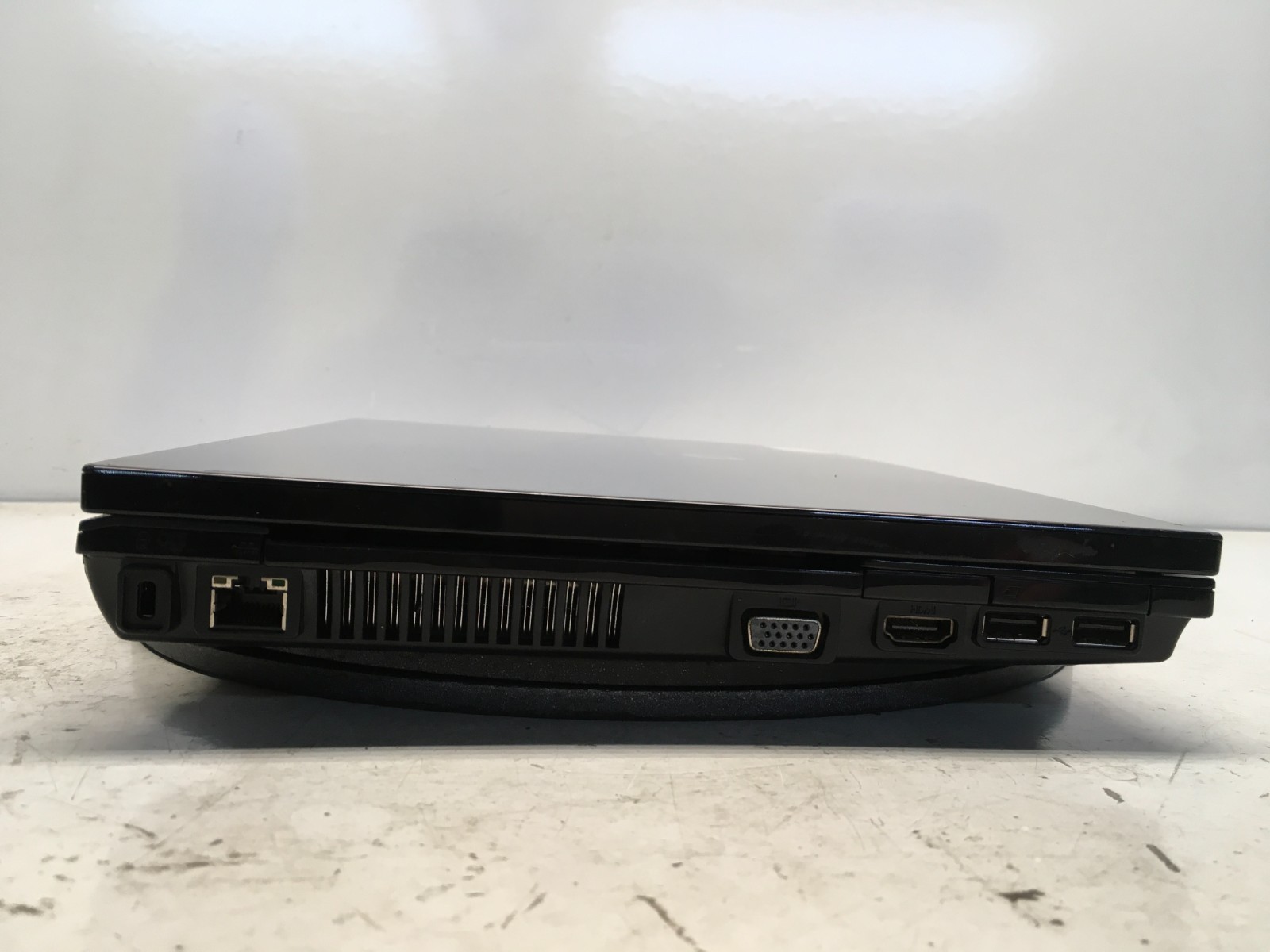 HP ProBook 4415S AMD Athlon II Dual-Core M320 2100MHz 2 GB NO HDD BIOS LOCKED