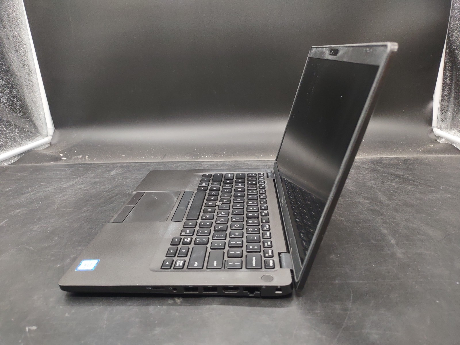 Dell Latitude 5400 i5 8265U @ 1.60GHz 8GB RAM NO NVME NO OS
