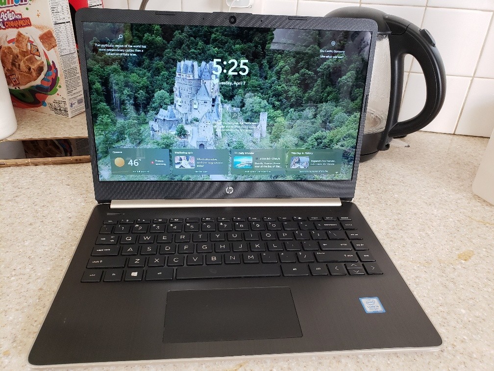 HP 14-DQ0011DX INTEL CORE i3-8145U 2.10GHZ 256 GB SSD 8GB RAM WIN 11 TOUCHSCREEN